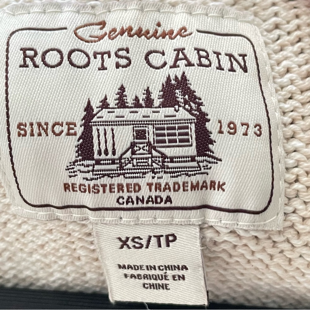 ROOTS Cabin Collection Cream Open Front Cardigan with Red Accents - Picture 4 of 7